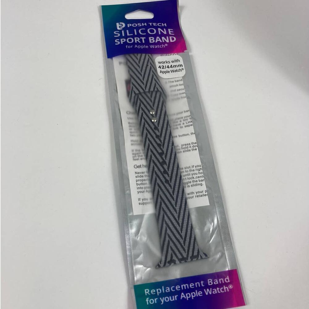 NWT Posh Tech Silicone Sport Band Apple Watch